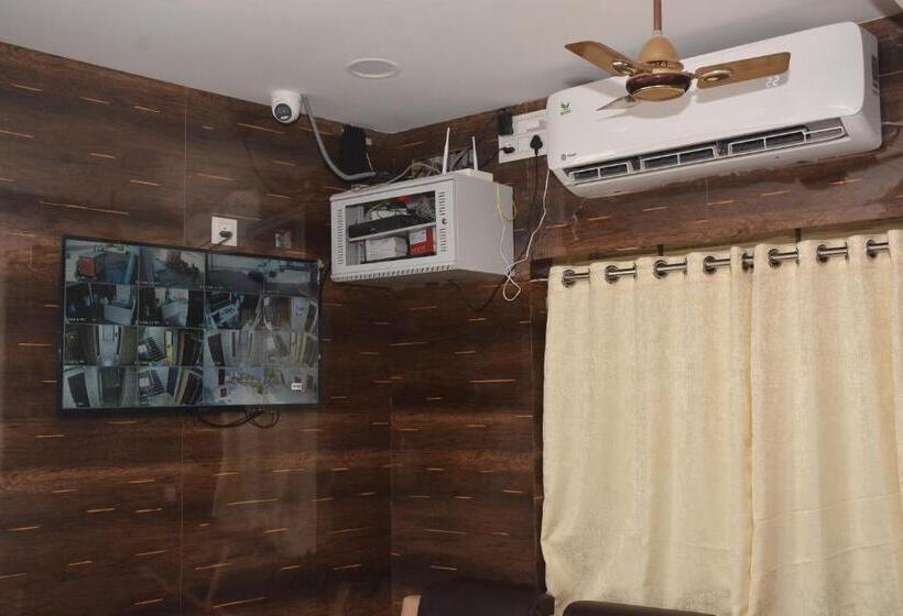 בית מלון כפרי Arihanth Inn