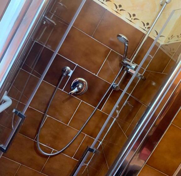 צימר Arturo & Trilly