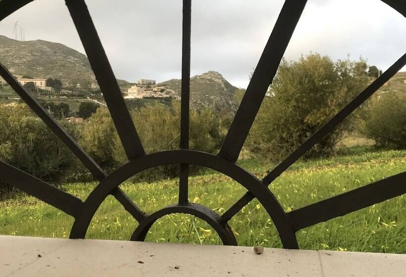 تختخواب و صبحانه La Corte Di Sofia