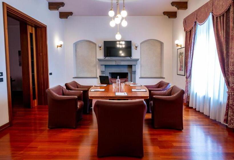 فندق Bellosguardo Resort