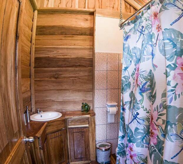 تختخواب و صبحانه Oski Lodge, Rain Forest Rincón De La Vieja