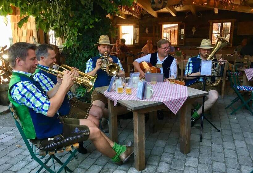 בית מלון כפרי Gasthof Zacherlbräu