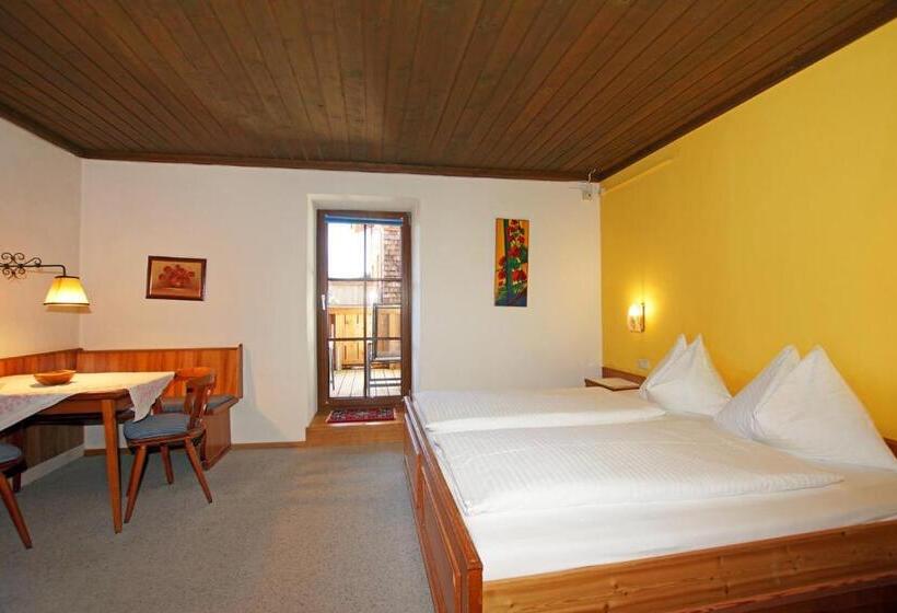 בית מלון כפרי Gasthof Zacherlbräu
