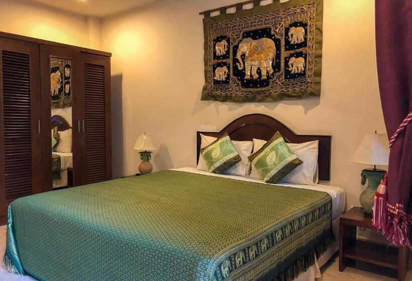 هتل Ginis Beach Resort
