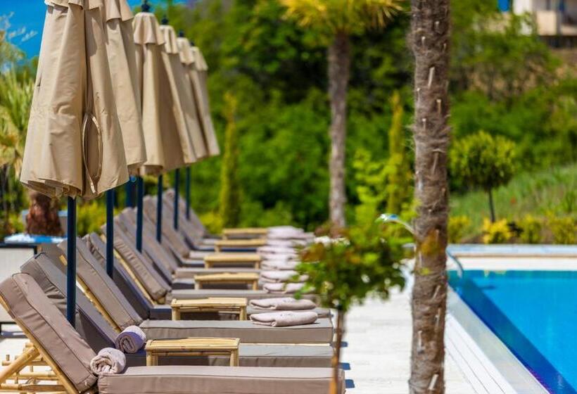 هتل Onyx Beach Residence   Free Parking & Beach Access