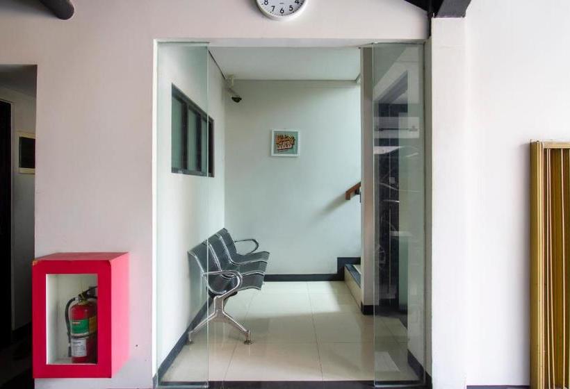 Hotel Oyo 2936 Bumi Katineung Home Stay Exclusive