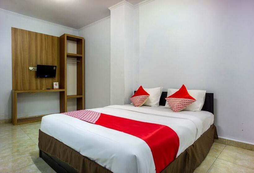 בית מלון כפרי Wisma Permata Makassar Redpartner