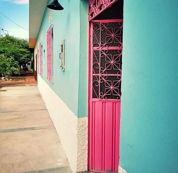 پانسیون Casa Celeste Honda