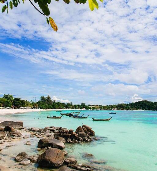 استراحتگاه Daya Hill Seaview
