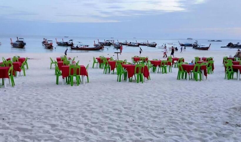 استراحتگاه Daya Hill Seaview