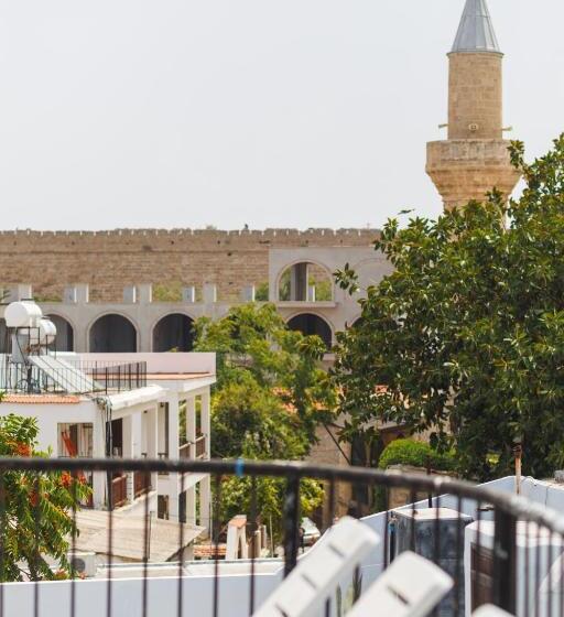هاستل Homelike Guest House