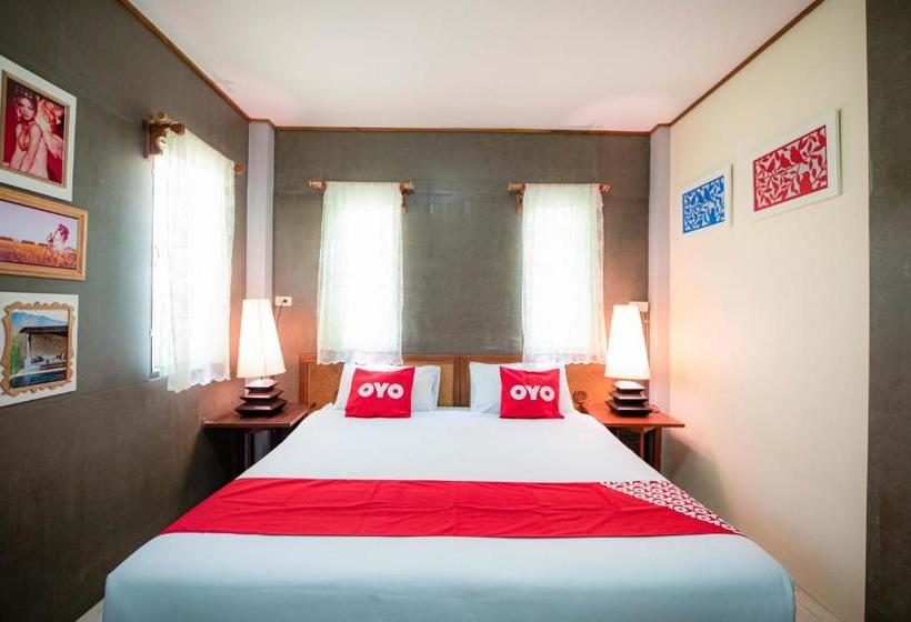 هتل Oyo 569 Aa Resort