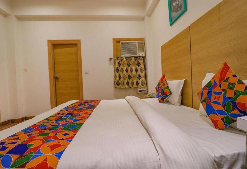 Vac Hotel Noida