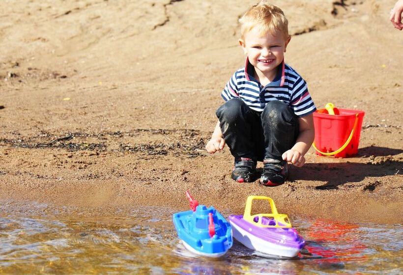 هتل Evedals Camping Växjö