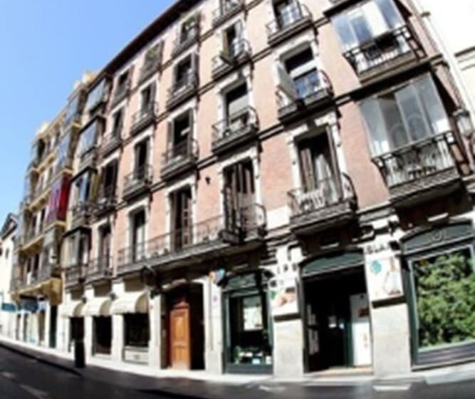 Hostal Atocha Almudena Martín