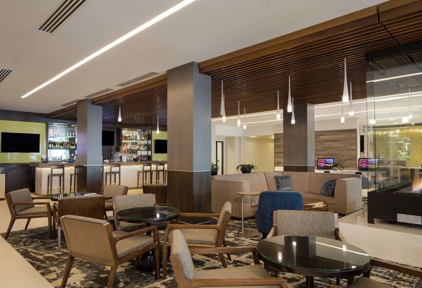Doubletree By Hilton Hotel Syracuse