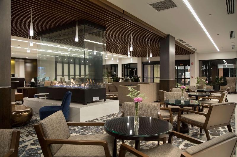 Doubletree By Hilton Hotel Syracuse
