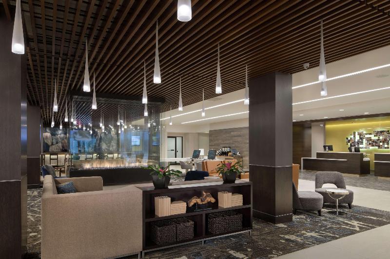 Doubletree By Hilton Hotel Syracuse