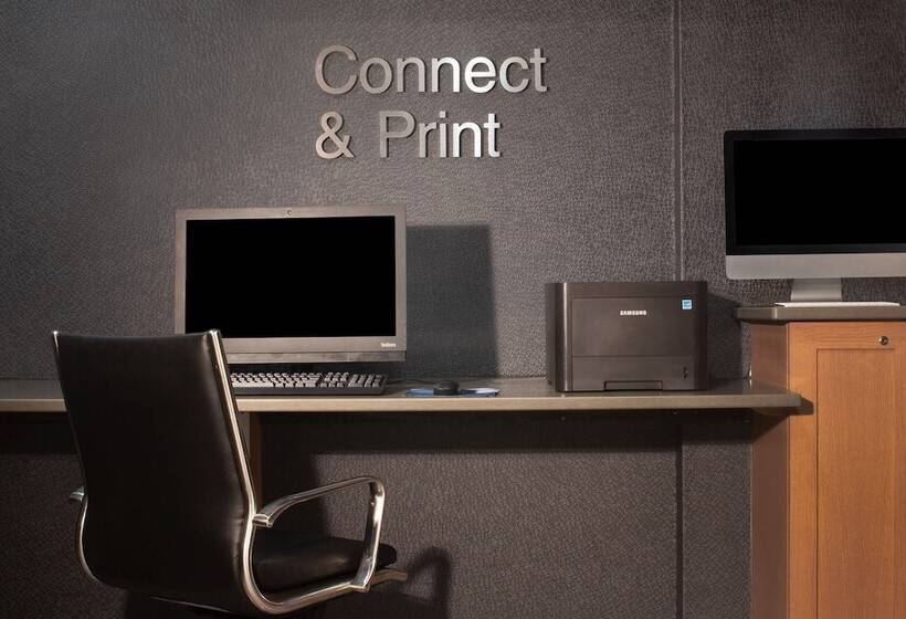هتل Fairfield Inn & Suites By Marriott Charleston