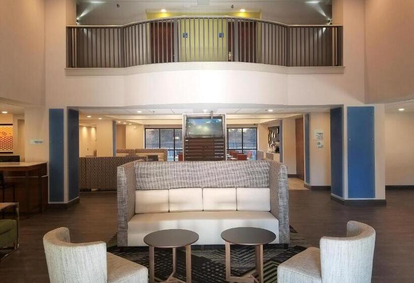 هتل Holiday Inn Express Columbia Ne   Fort Jackson