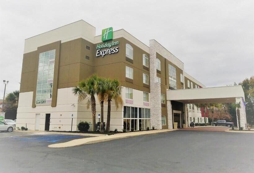 هتل Holiday Inn Express Columbia Ne Fort Jackson