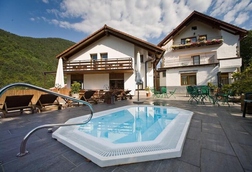 호텔 Hostal Salazar
