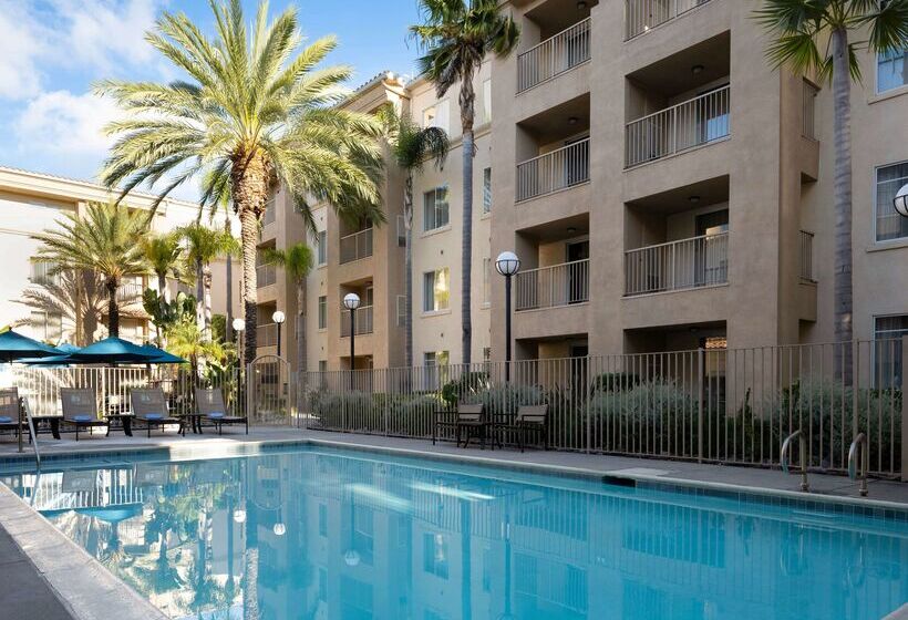 هتل Hyatt House San Diego Sorrento Mesa