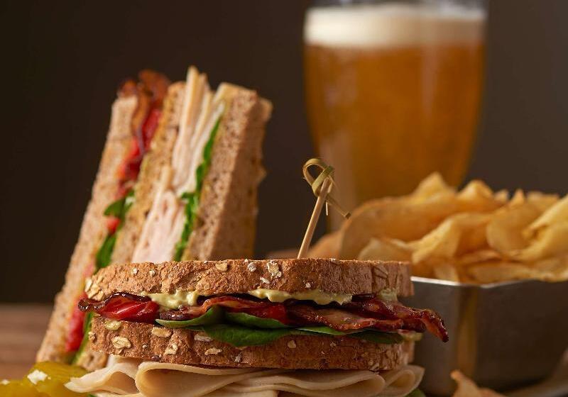 هتل Hyatt House San Diego Sorrento Mesa