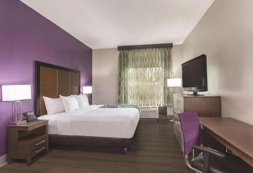 هتل La Quinta By Wyndham Columbus North