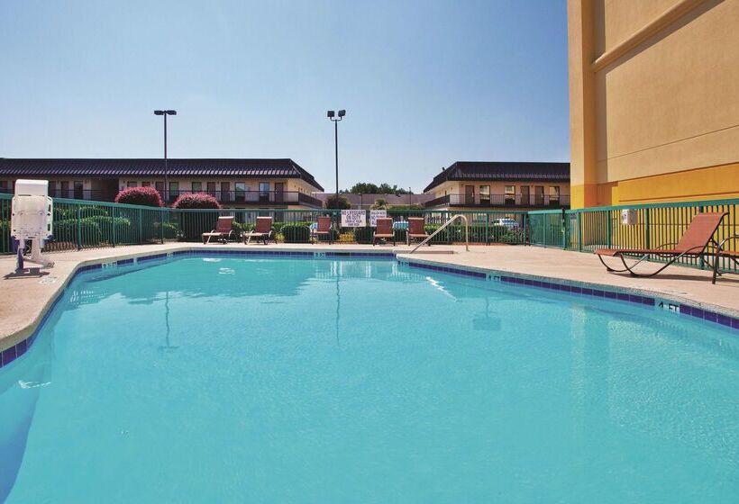 فندق La Quinta Inn & Suites By Wyndham Florence