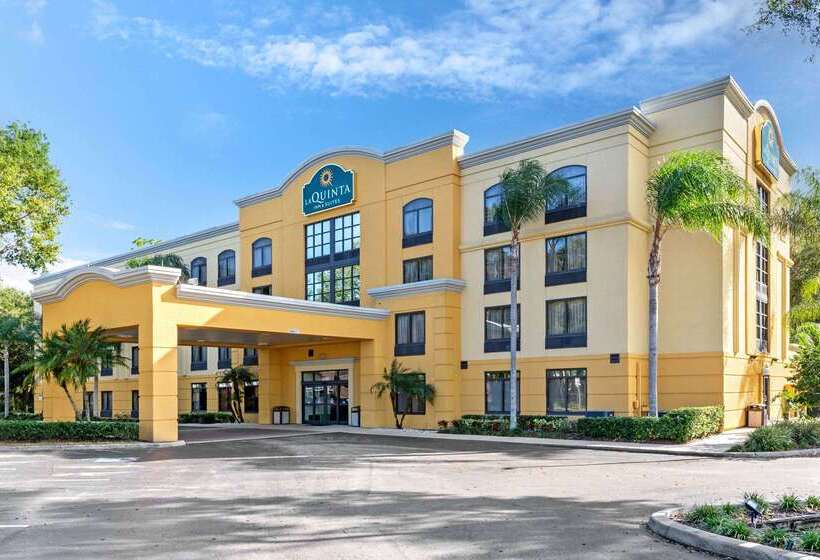 ホテル La Quinta Inn & Suites By Wyndham Tampa North I75