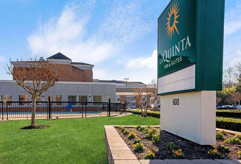 Hotel La Quinta Inn & Suites By Wyndham Williamsburg Historic Area