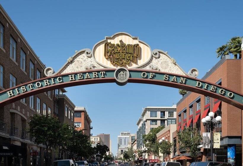 هتل The Westin San Diego Bayview