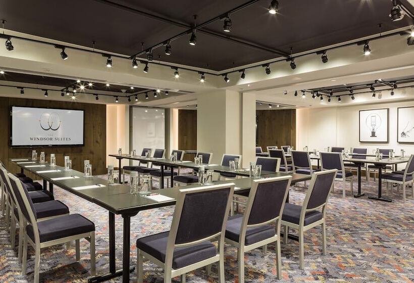 בית מלון כפרי The Windsor Suites Philadelphia