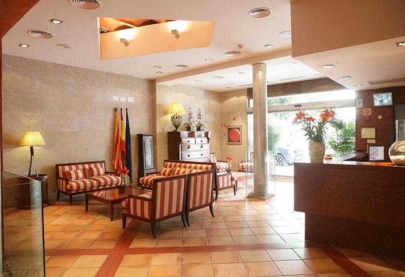 Hotel Vila De Tossa