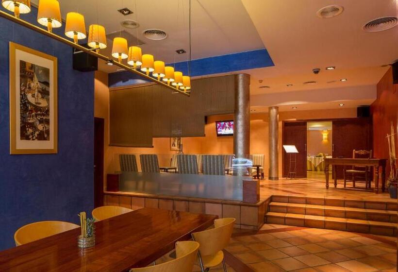 Fotos del hotel Vila De Tossa:  38