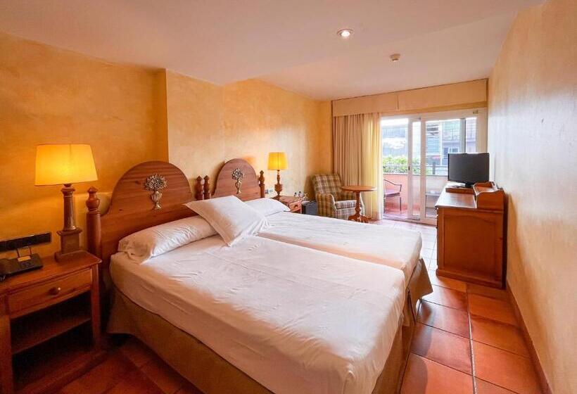 Fotos del hotel Vila De Tossa:  57