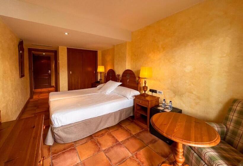 Fotos del hotel Vila De Tossa:  5
