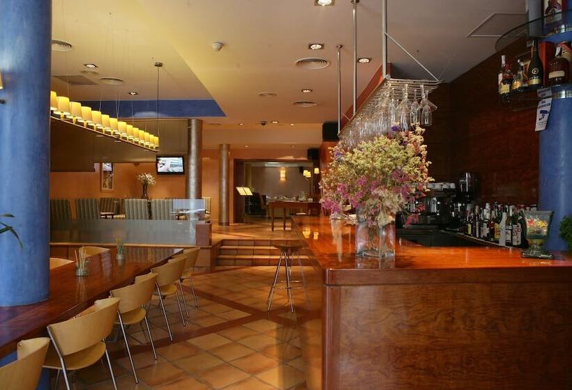 Fotos del hotel Vila De Tossa:  32