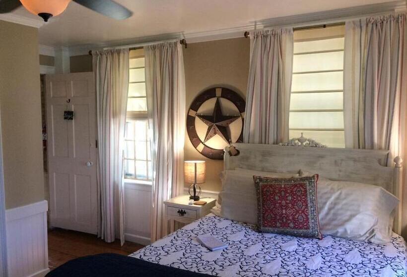 فندق William's Grant Inn Bed And Breakfast