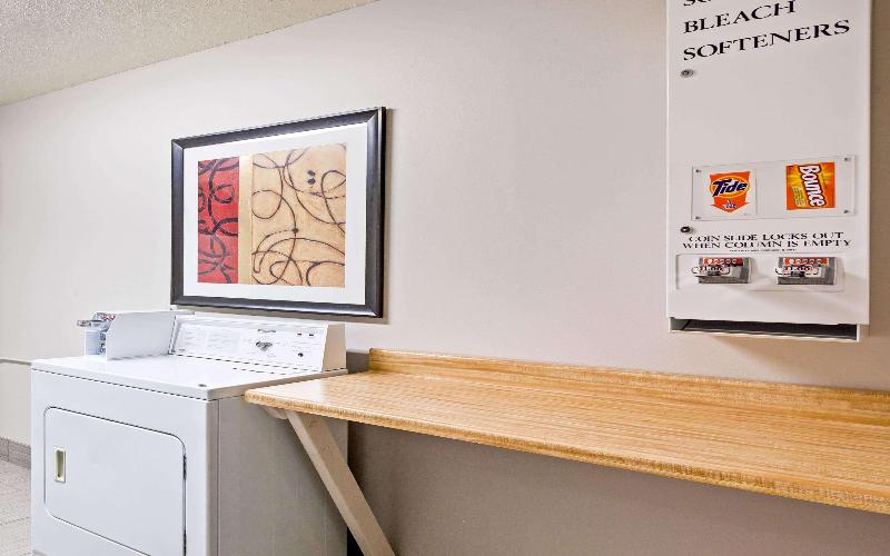 هتل Comfort Inn & Suites Irving Las Colinas Dfw