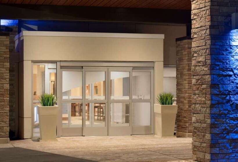 فندق Independent Sphc Cross Creek Inn & Suites