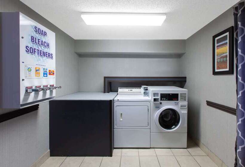 هتل Wingate By Wyndham Oklahoma City Airport