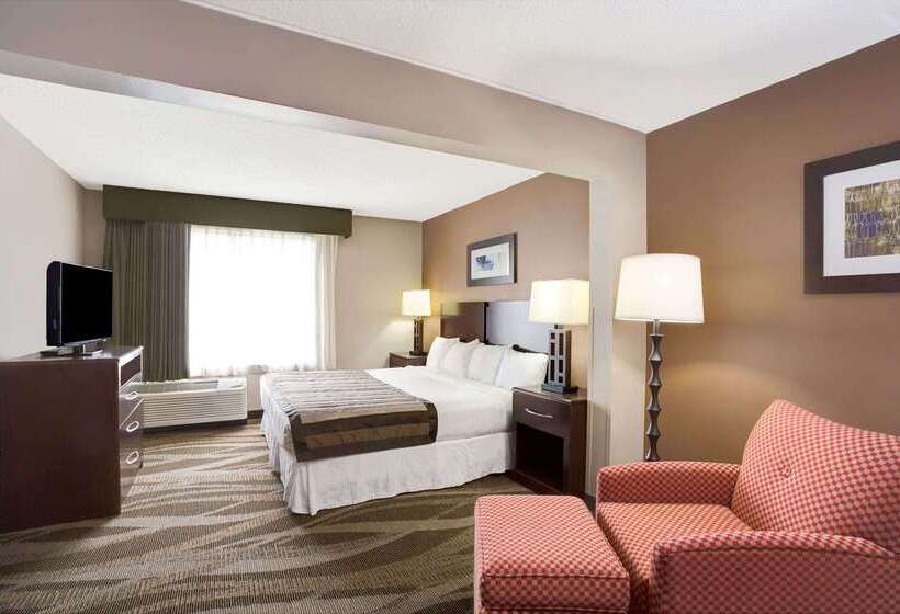 Hotel Wingate By Wyndham Raleigh Durham / Airport