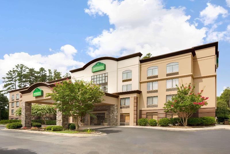 هتل Wingate By Wyndham Raleigh Durham / Airport