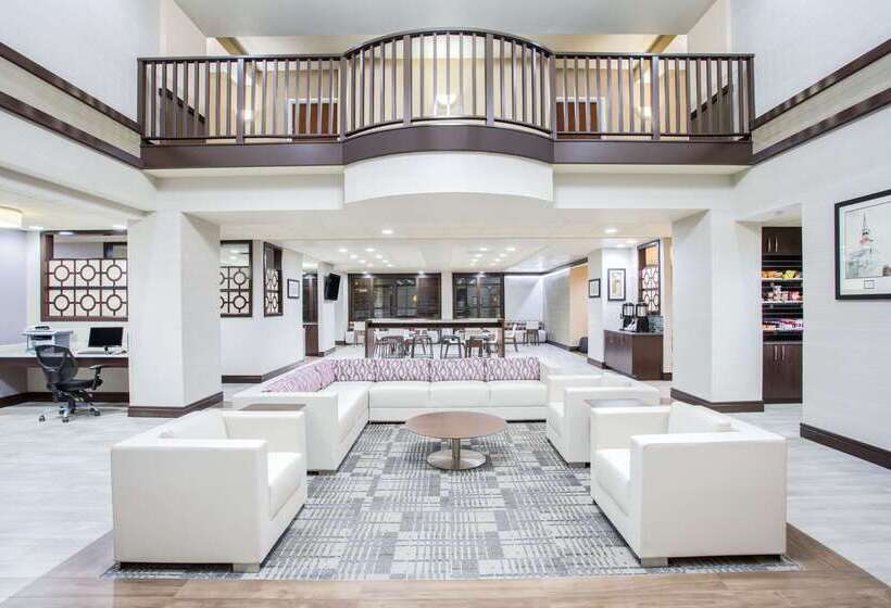 فندق Wingate By Wyndham Rock Hill / Charlotte / Metro Area