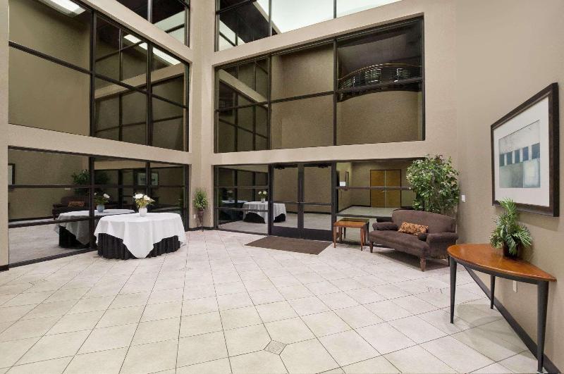 Hotel Wingate By Wyndham Round Rock  & Conference Center