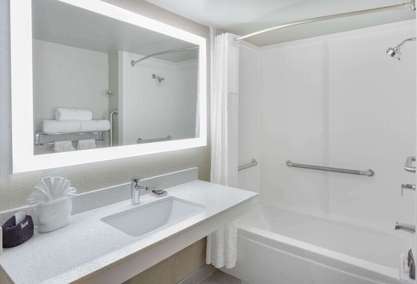 Отель Wingate By Wyndham Tinley Park