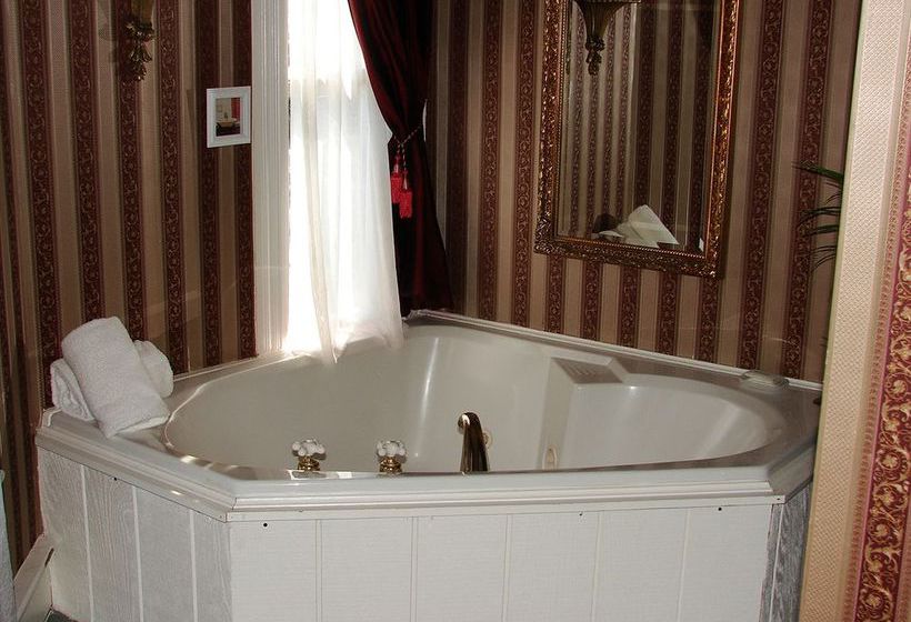 酒店 Woodruff House Bed & Breakfast