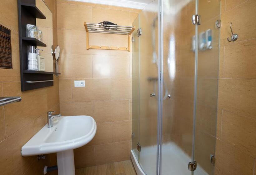 Hostal Casa Mercedes